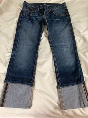 ✨ Perfect Pre-Owned Condition (EUC) — Flawless, crisp dark wash with zero signs